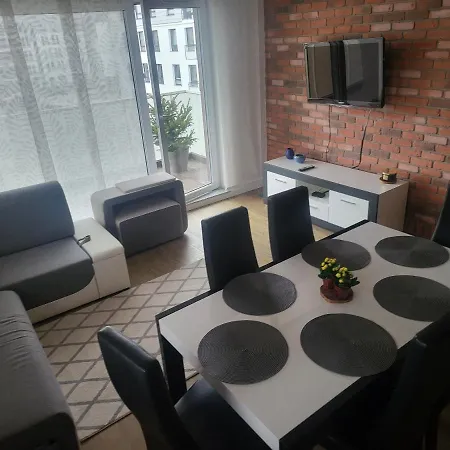 Apartament Maja Rumia Exterior photo