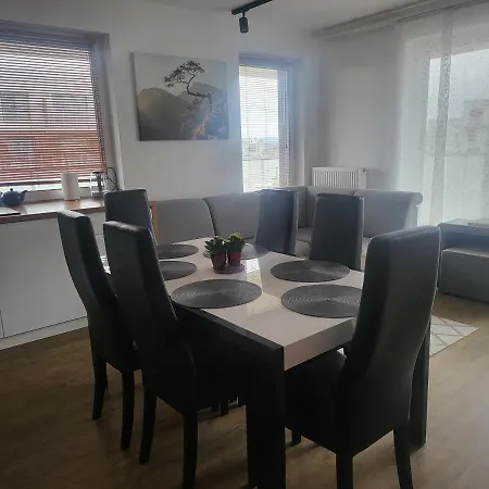 Apartament Maja Rumia Exterior photo